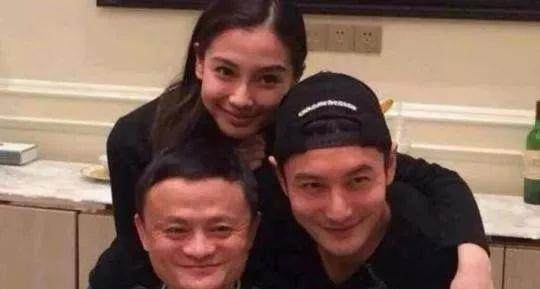 资本重案:黄晓明否认卷入18亿股票案 第一桶金