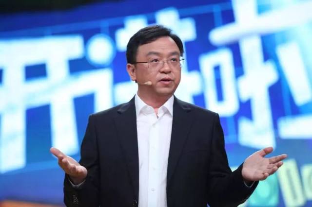 曾被美国海关要求出示返程票,他靠技术找回中