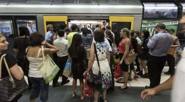 Opal卡数据统计:悉尼乘客对火车需求量激增_财