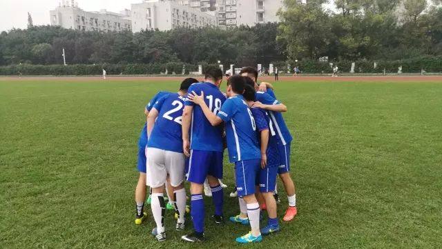 兴全基金足球队成都巡回赛圆满结束_财富号评