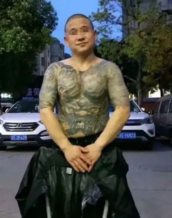 昆山8.27案件中舆论为何一边倒?