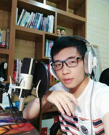 有声书市场的悄然崛起:主播月入百万,付费收入