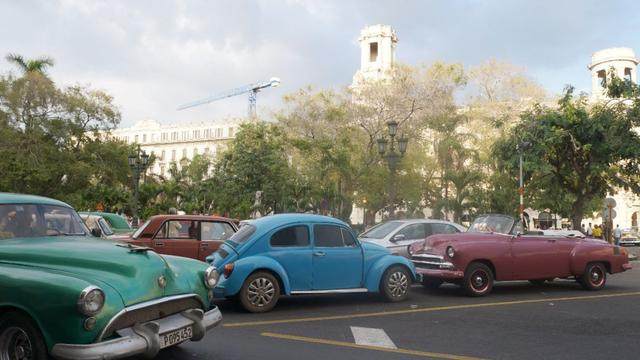 靠雪茄经济出名的古巴,为什么成了中国的旅游