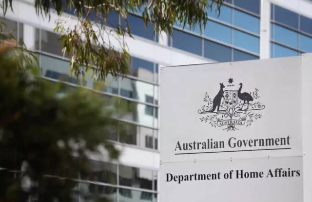 澳洲过桥签证激增,内务部处理流程受质疑!