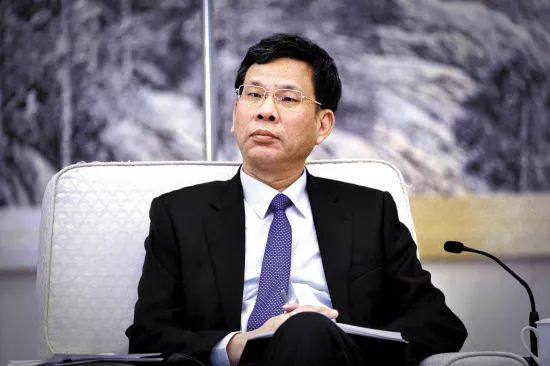 财政部长发话了,更大规模减税、更加明显的降费措施正在路上