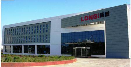 隆基股份再度宣布硅片降价5%,今年以内公司产