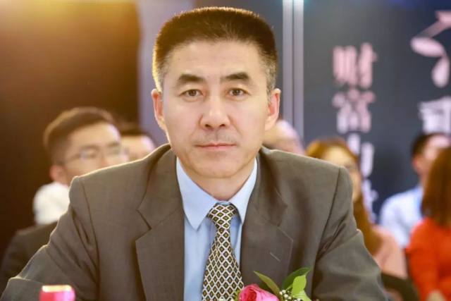 先锋国盛金朝晖:更多资金将流入私募产品 分级